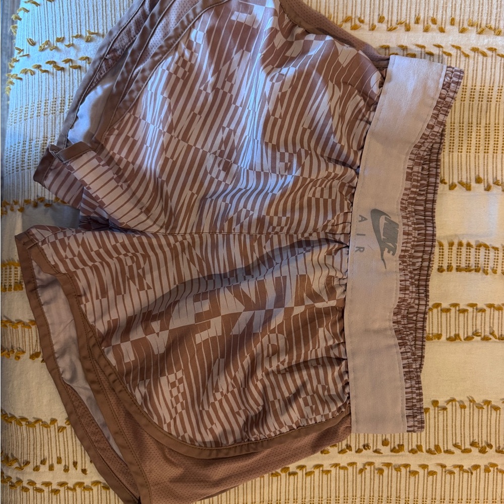 Nike Dri-FIT Tan Patterned Shorts